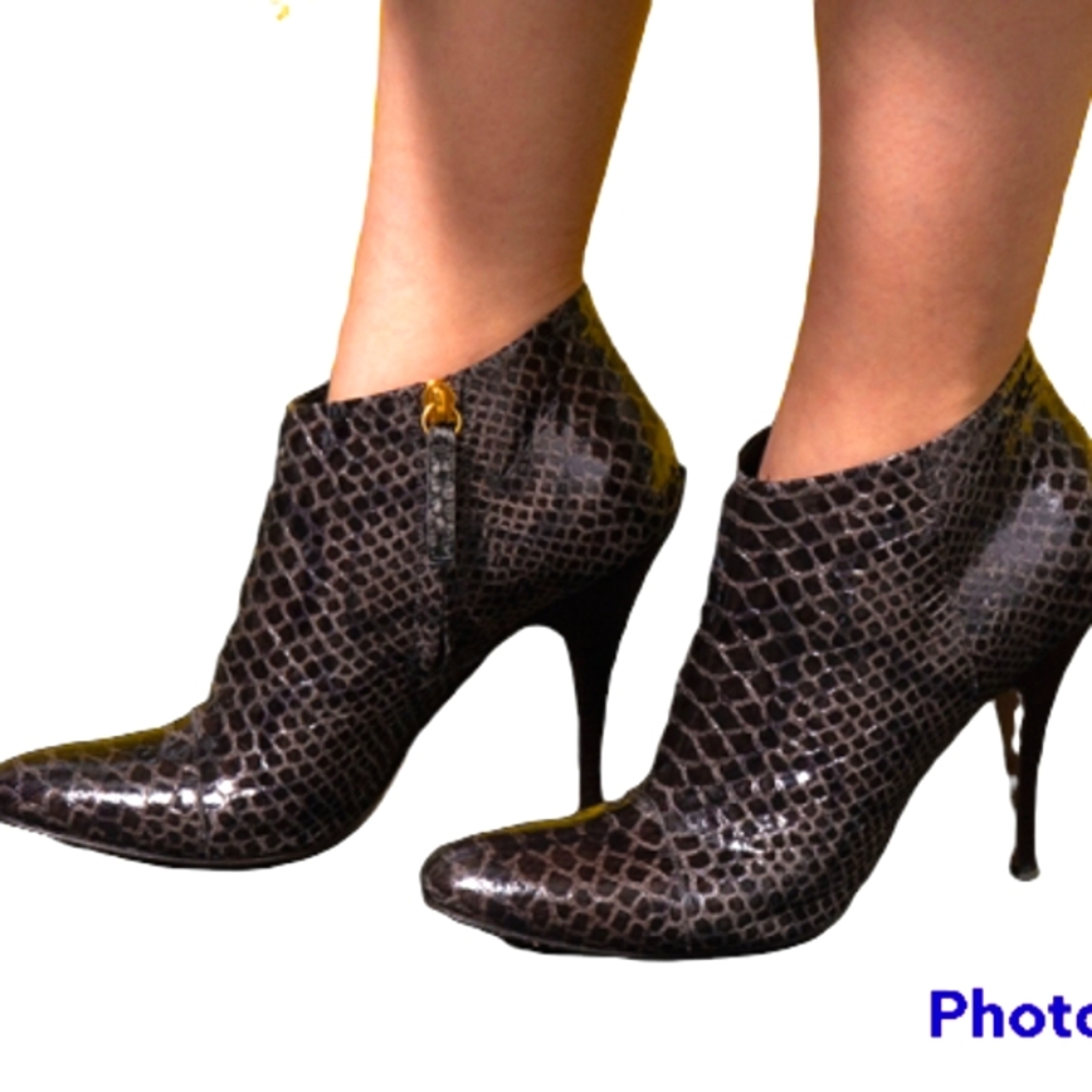 Giuseppe Zanotti Python Print Heeled Ankle Boots